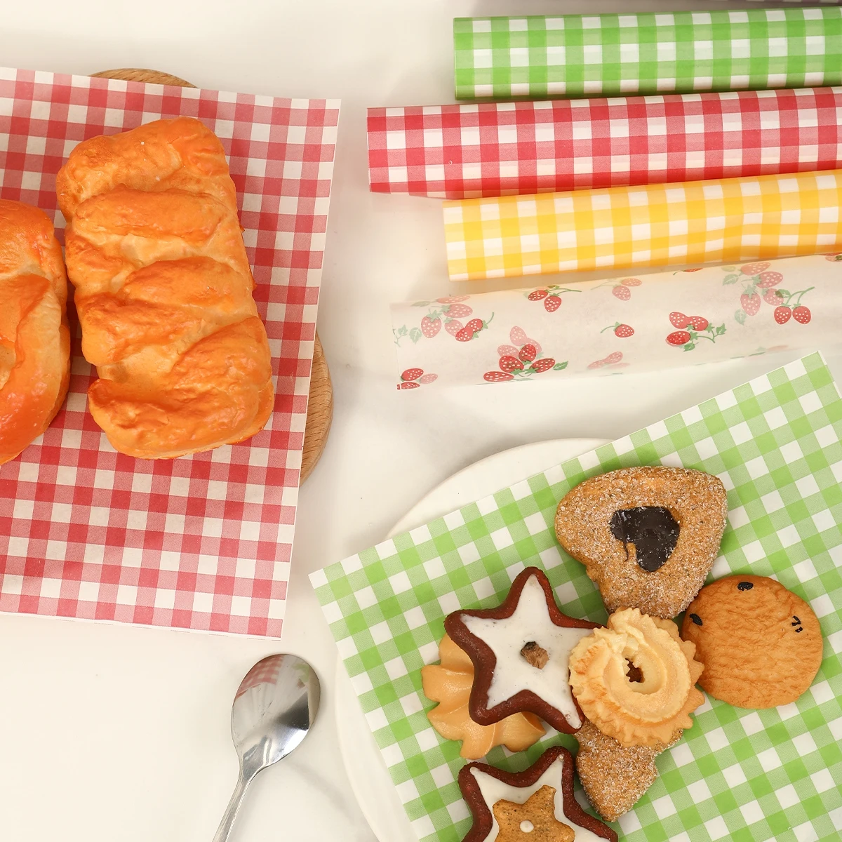 50Pcs Oilproof Wrapping Paper  - Kitchen Gadgets For Gifts ulasan dan harga